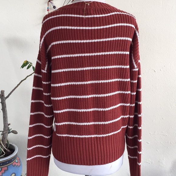 Burnt Orange 🍊 Sweater - Picture 7 of 7